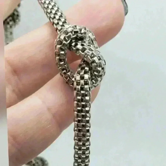 Silver Mesh Love Knott Box Snake Chain & Earrings Hollow Long Set - Picture 4 of 6